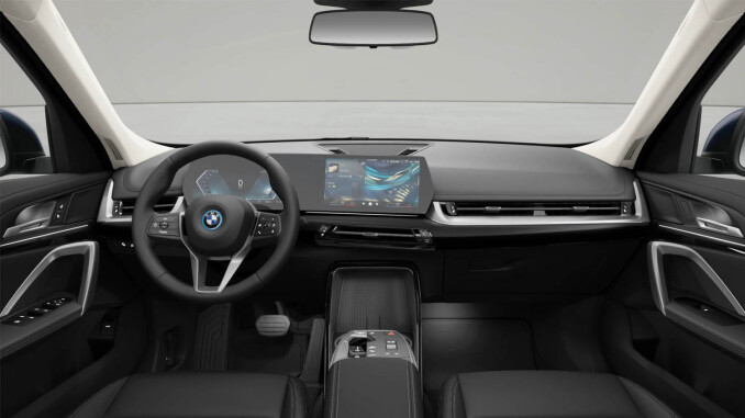 BMW iX1 230kW xDrive30 xLine 65kWh 5dr Auto Electric Estate - Image 5